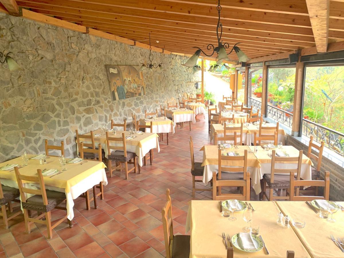 La Favorita Apricale B&B & Ristorante Exterior photo